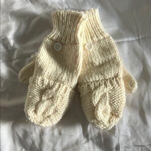 Cozy Cream Knit Mittens for Kids